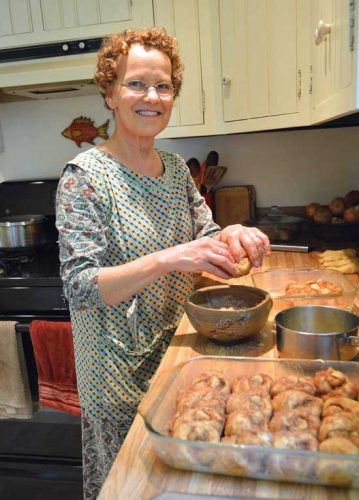 Great-Grandma and Mom Top List of Best Cooks